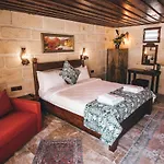 Tale Cave Hotell *