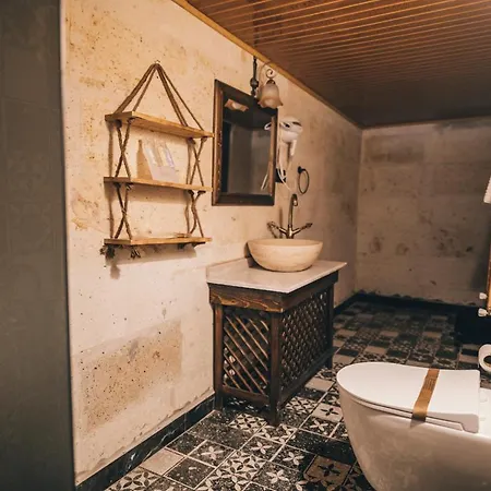 Tale Cave Hotel *
