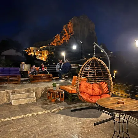 Tale Cave * Ουργκούπ