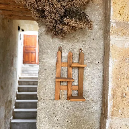 Hotel Tale Cave *