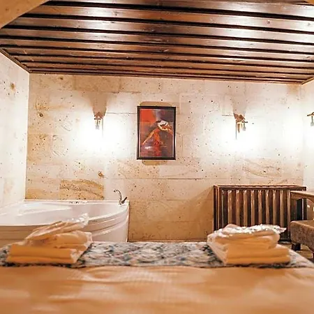 Tale Cave * Ουργκούπ