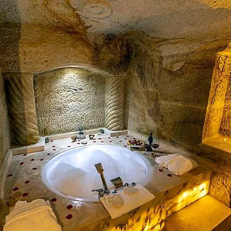 Tale Cave * Ουργκούπ